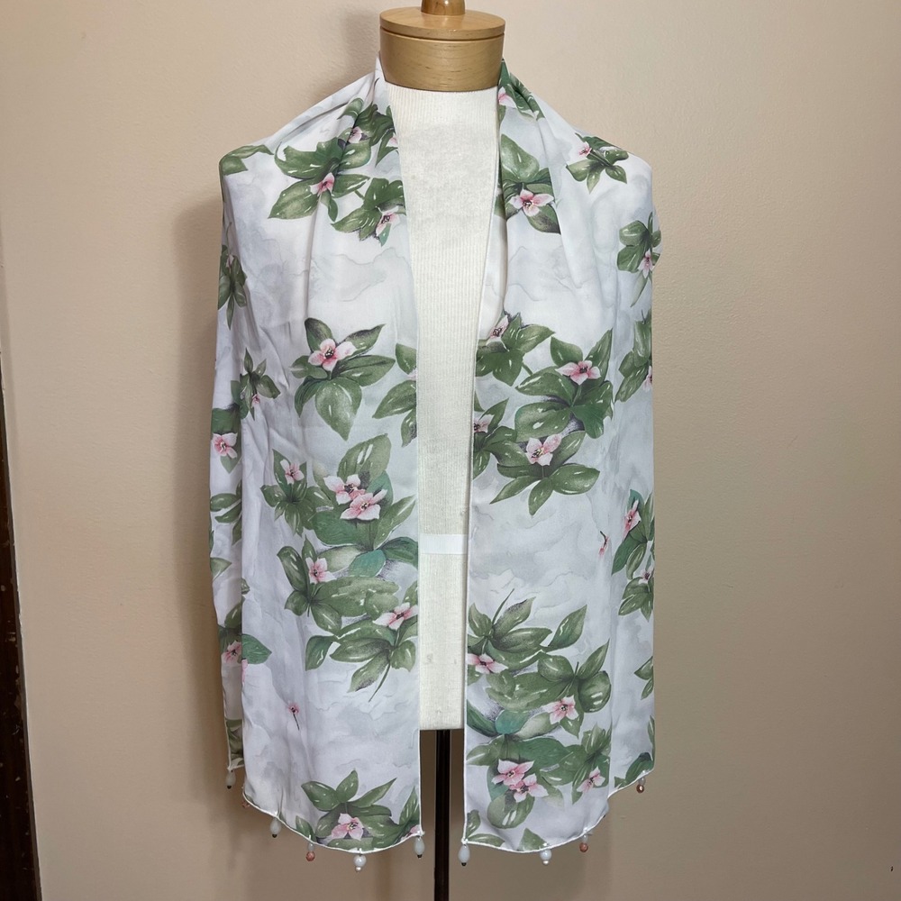 Lisa Violetto San Francisco 100% Silk Floral Scarf Beaded Fringe White Green